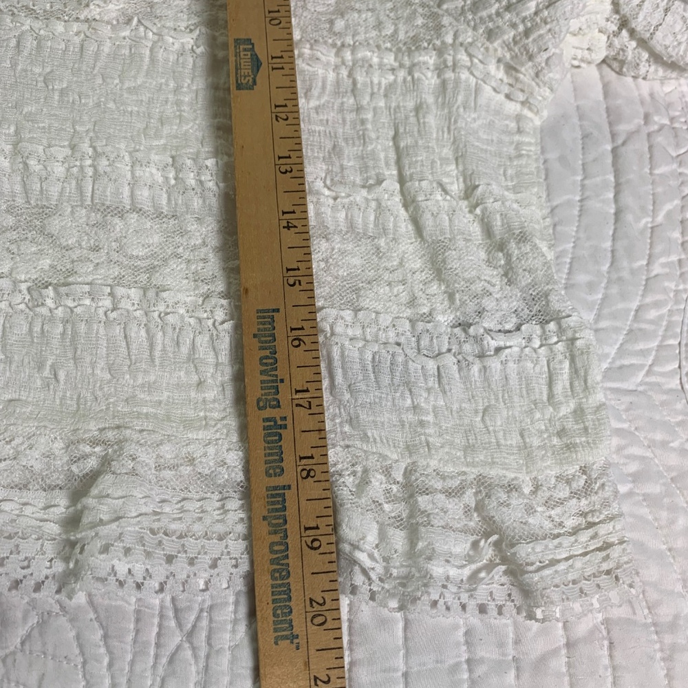 Anthropologie size Large romantic white lace top ruffled boho whimsical cottage - Picture 3 of 9
